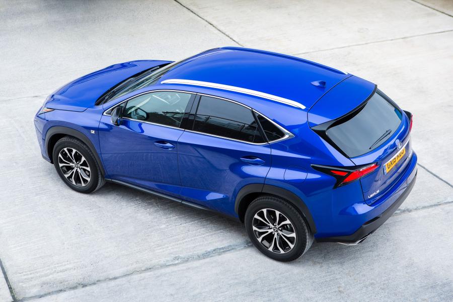  Lexus NX200t F-Sport 2014 года  (UK) (фото 5 из 17)
